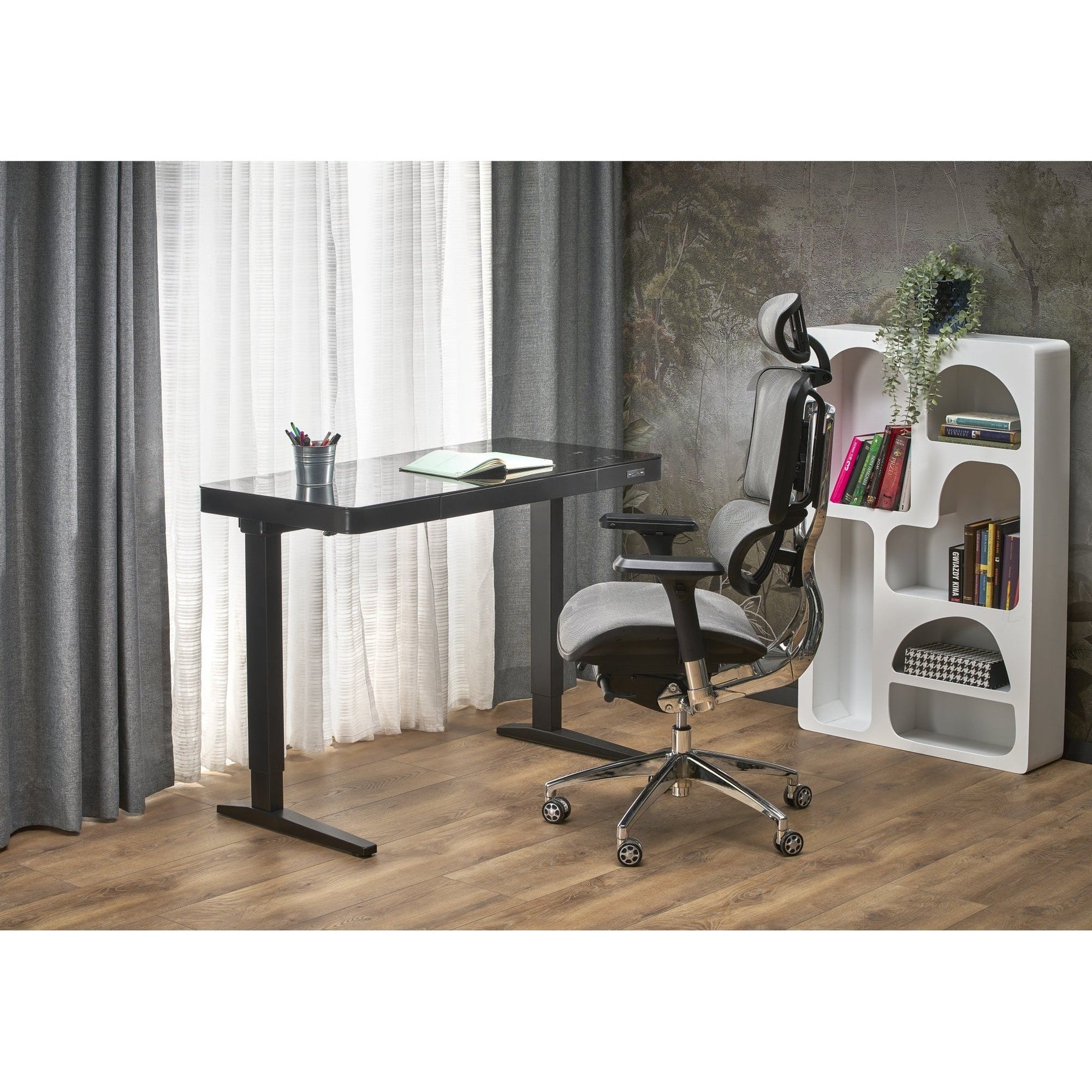 Birou B52, negru, sticla/metal, cu functie de reglare a inaltimii, 120x60x77/120 cm