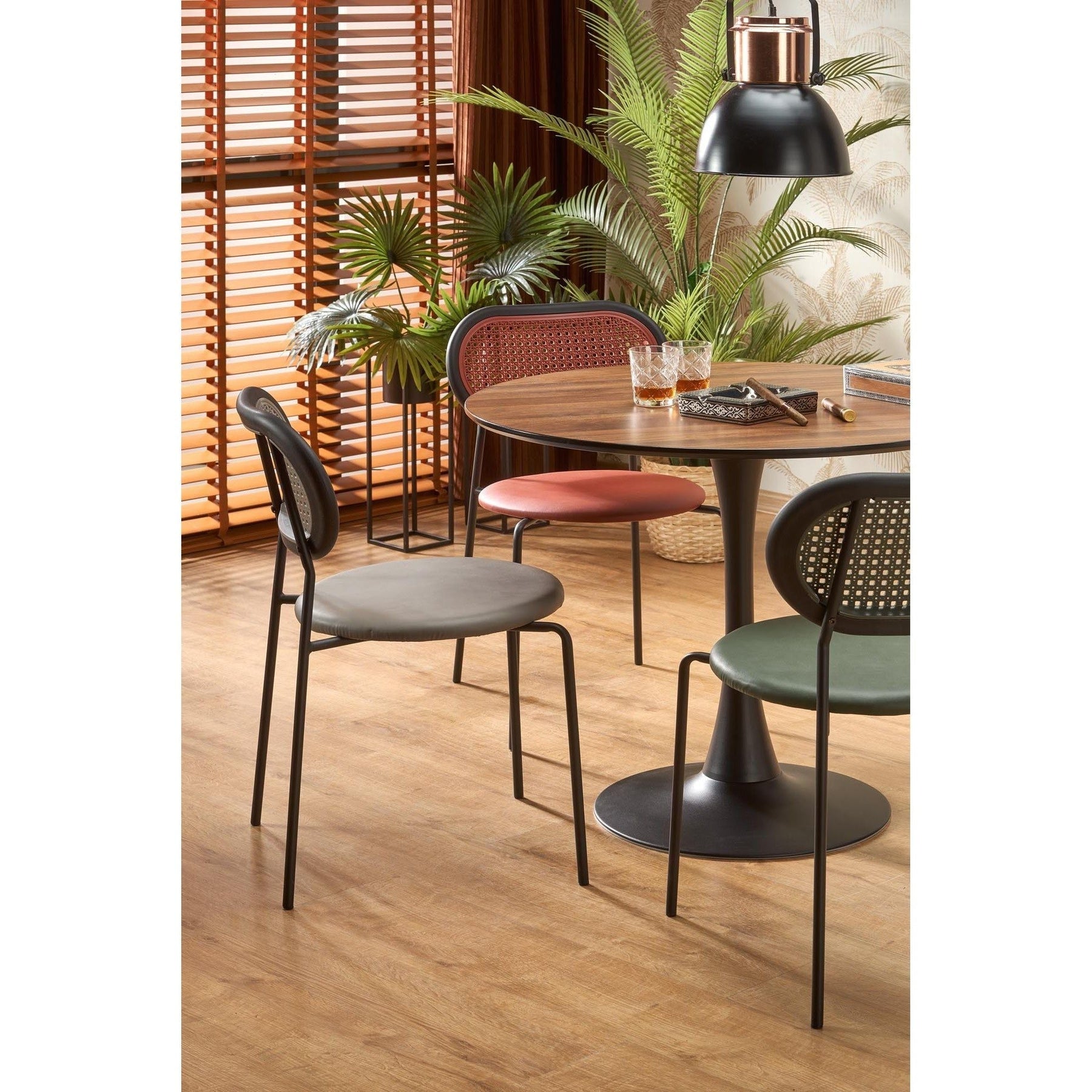 Scaun K524, verde/negru, ratan sintetic/piele ecologica, 46x51x78 cm