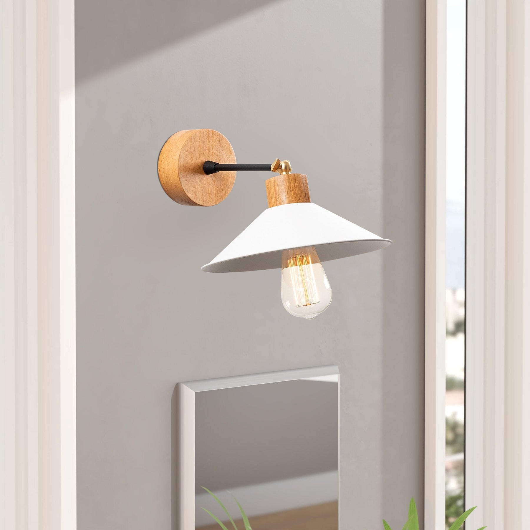 Lampa de perete Manavgat, N-628, metal. alb, 24x20 cm
