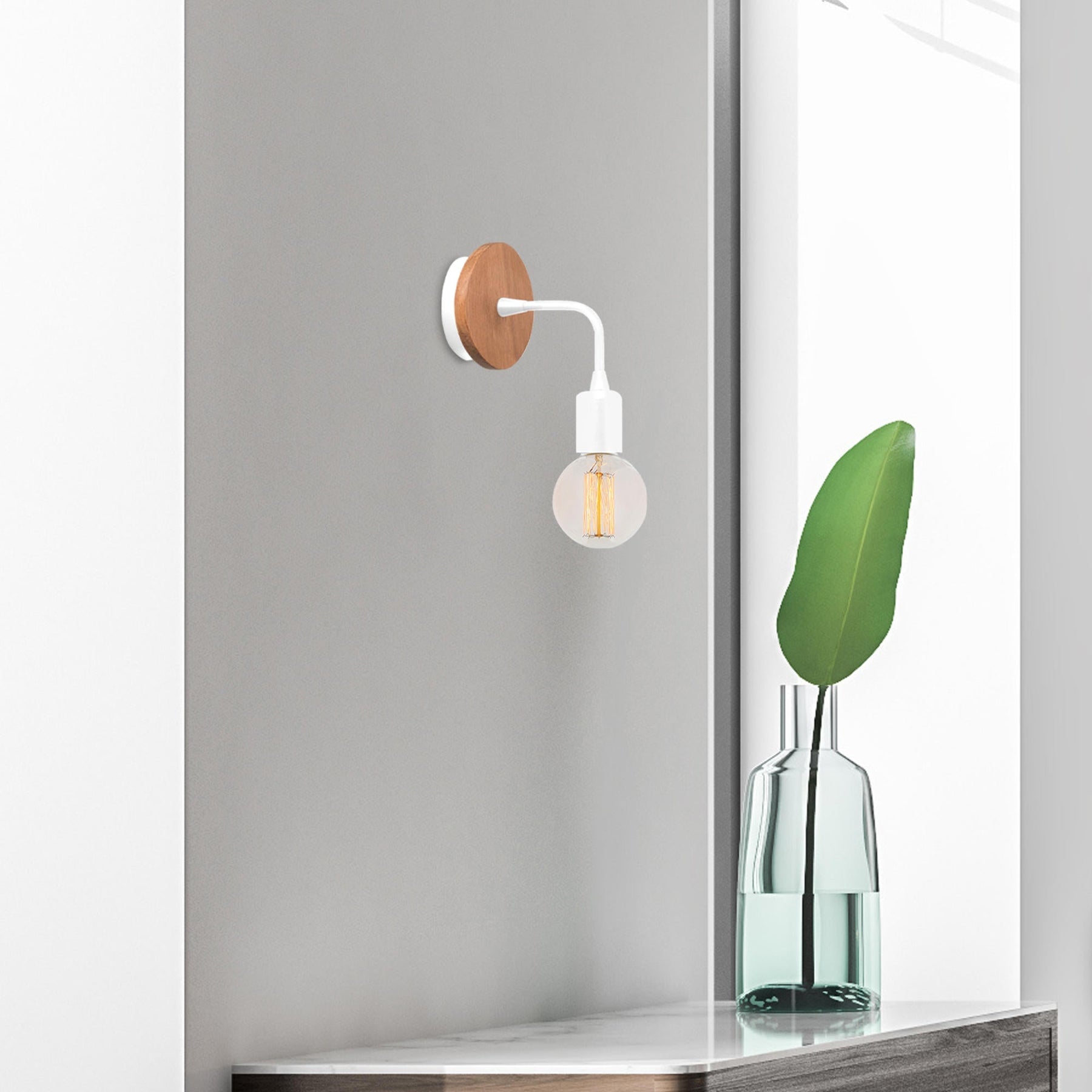 Lampa de perete Dartini, MR - 736, cadru metalic/sticla, alb, 10x10x13 cm
