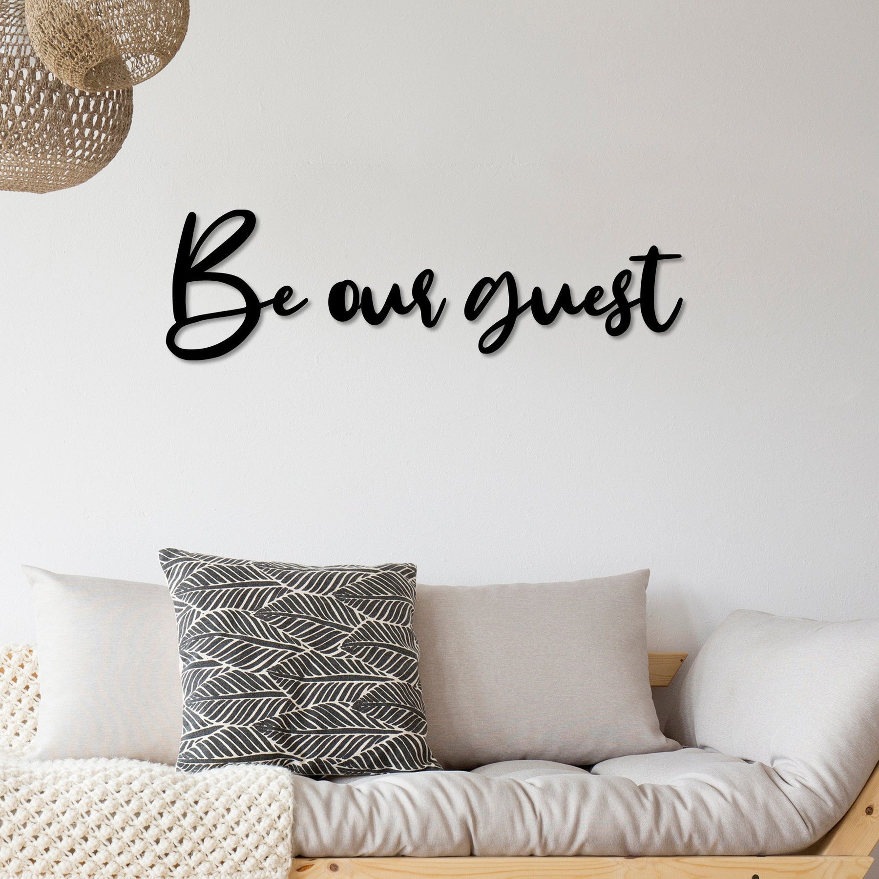 Decoratiune perete Be our Guest, metal 100%, negru, 65 x 19 cm