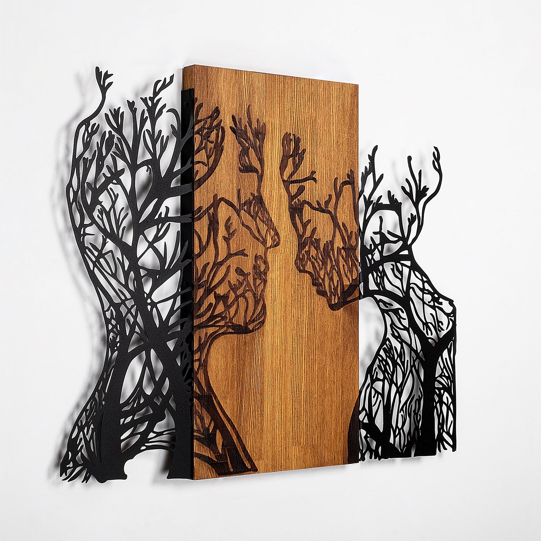 Decoratiune perete Tree Woman, lemn/metal, 70x58 cm