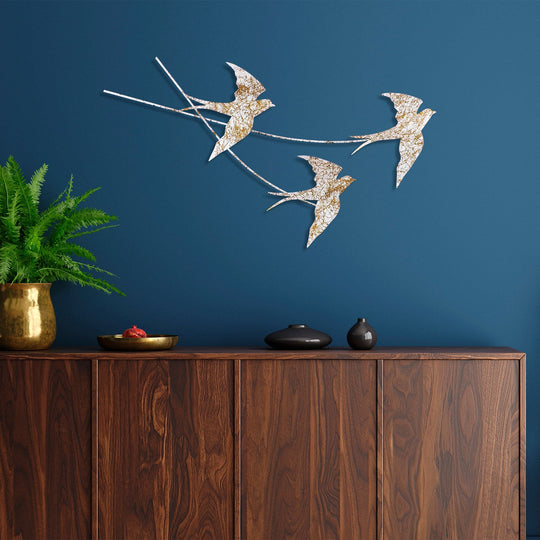 Decoratiune perete Wallow 6, alb/auriu, metal, 70x42 cm