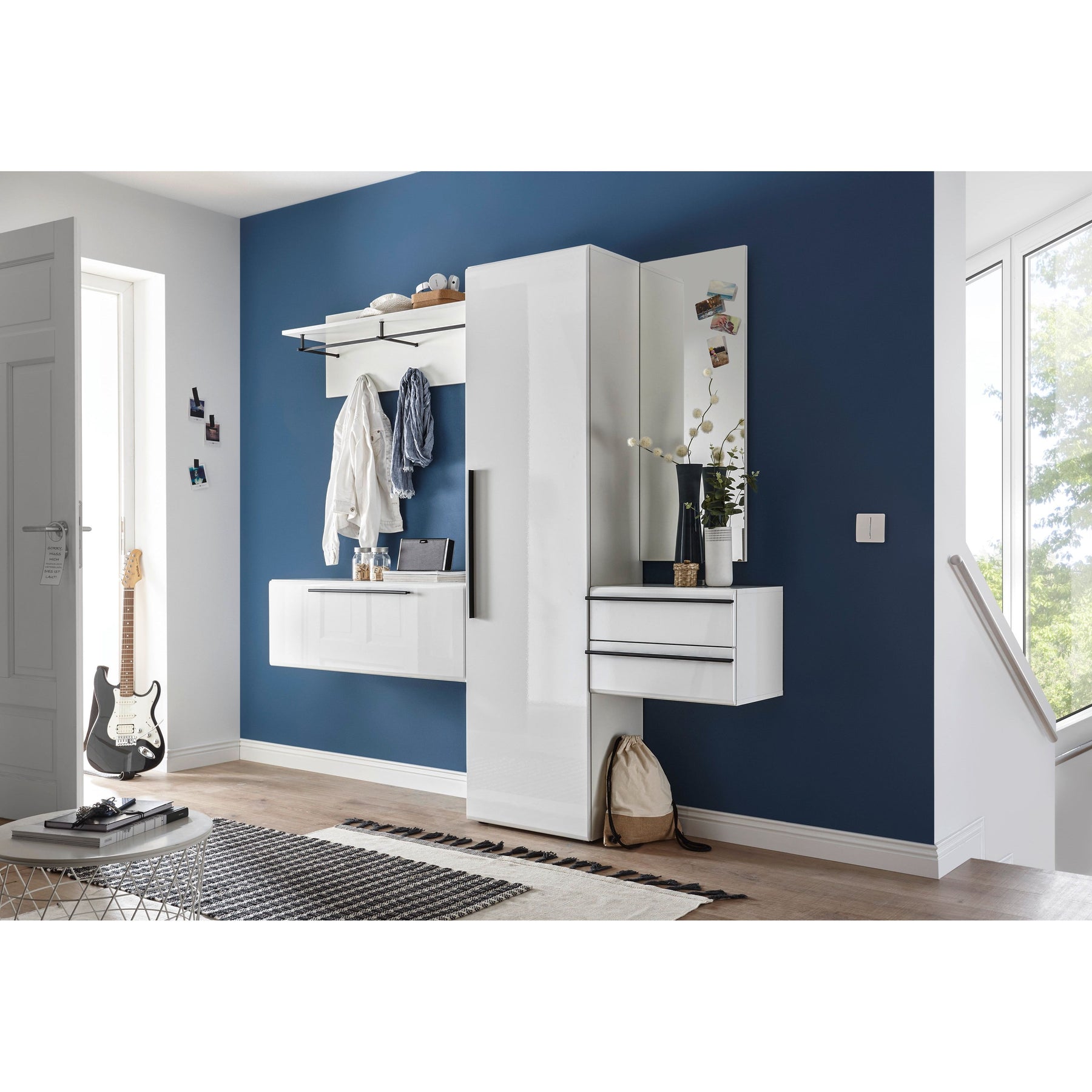 Set pentru hol NEW VISION cu oglinda, alb lucios, 208x35x197 cm.