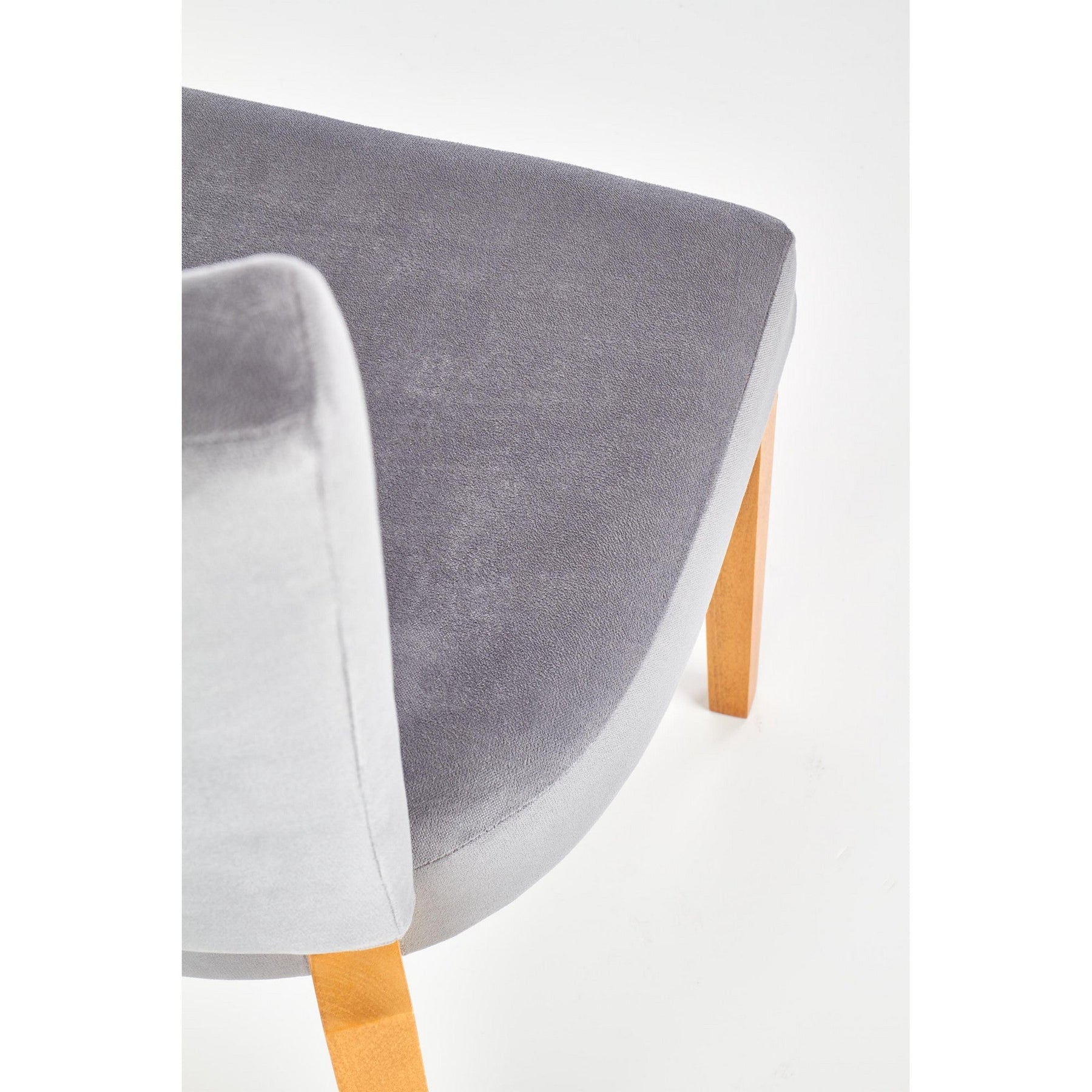 Scaun tapitat cu stofa catifelata Rois, 58X43X94 CM