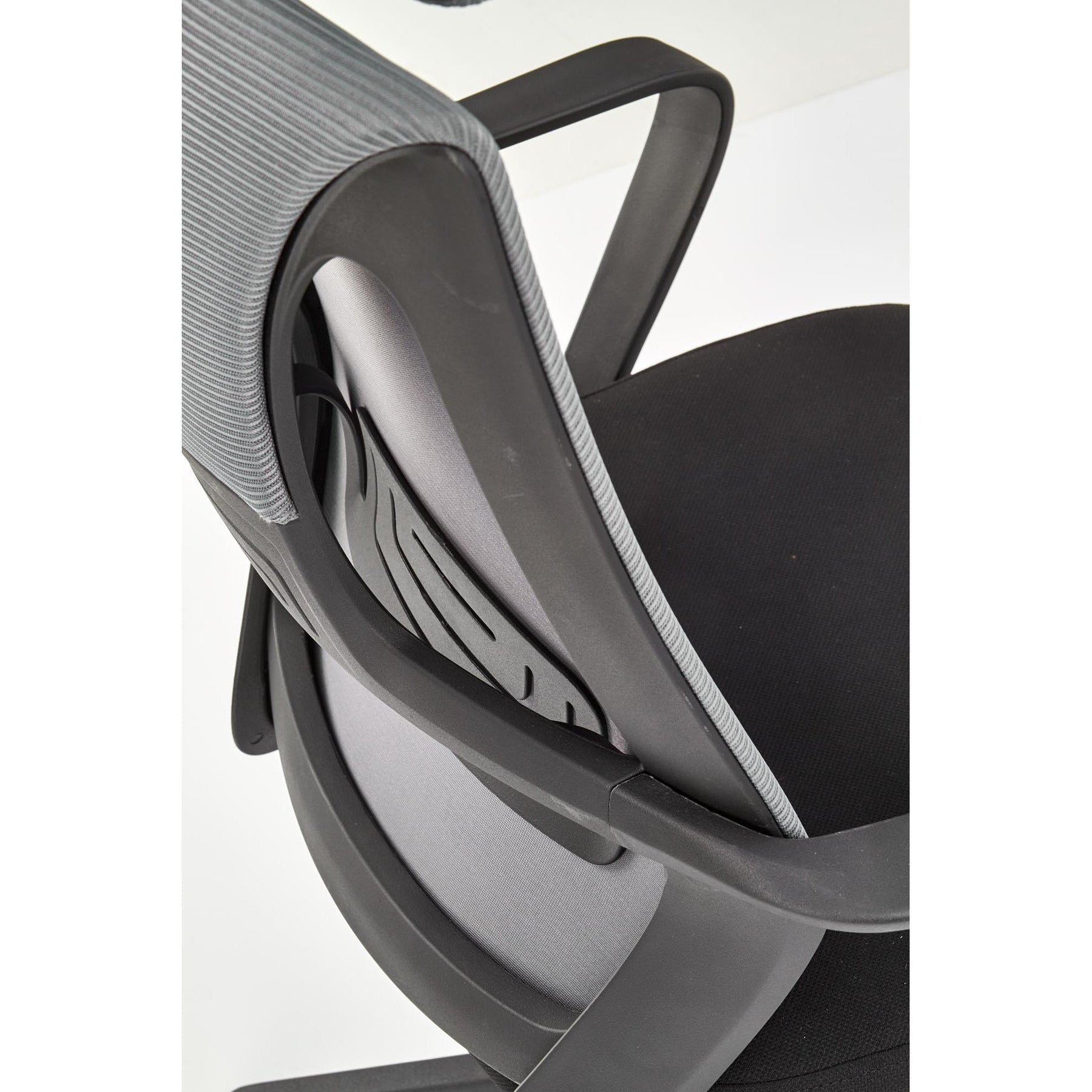 Scaun de birou VALDEZ gri/negru, 64/60x116/122x46/52 cm