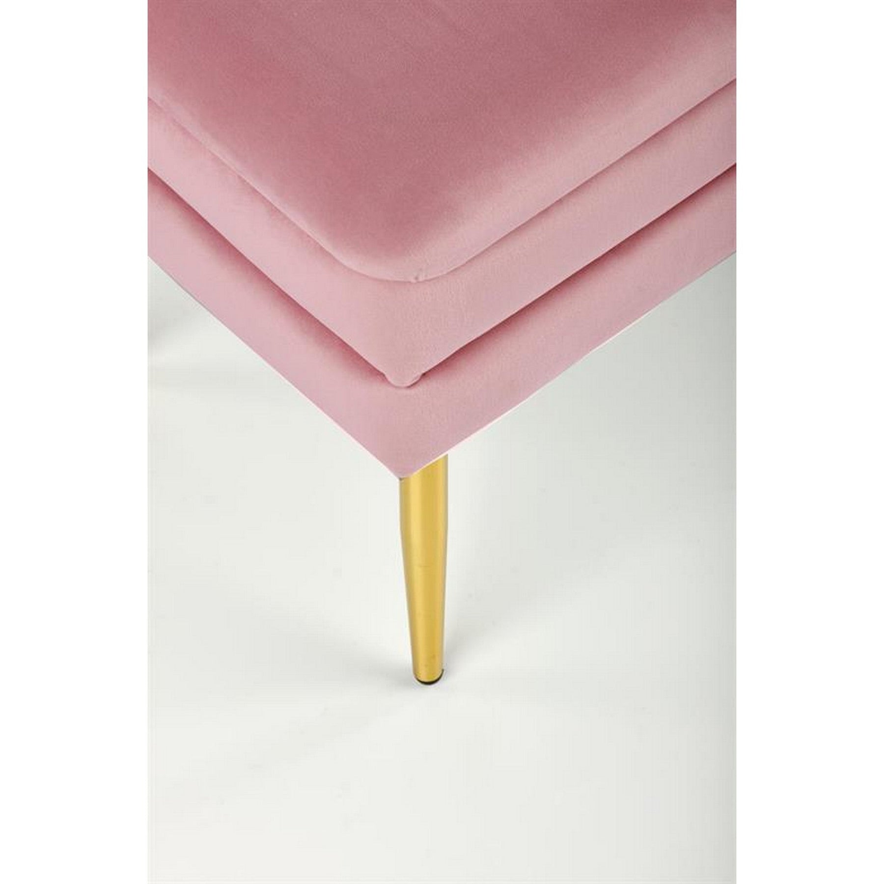 Bancuta VELVA, cu spatiu pentru depozitare, catifea roz si picioare aurii, 78x35x40 cm