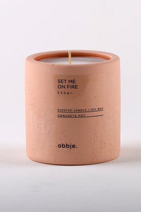 Lumanare 665CST1108, roz, beton/parafina, 9x9x9 cm