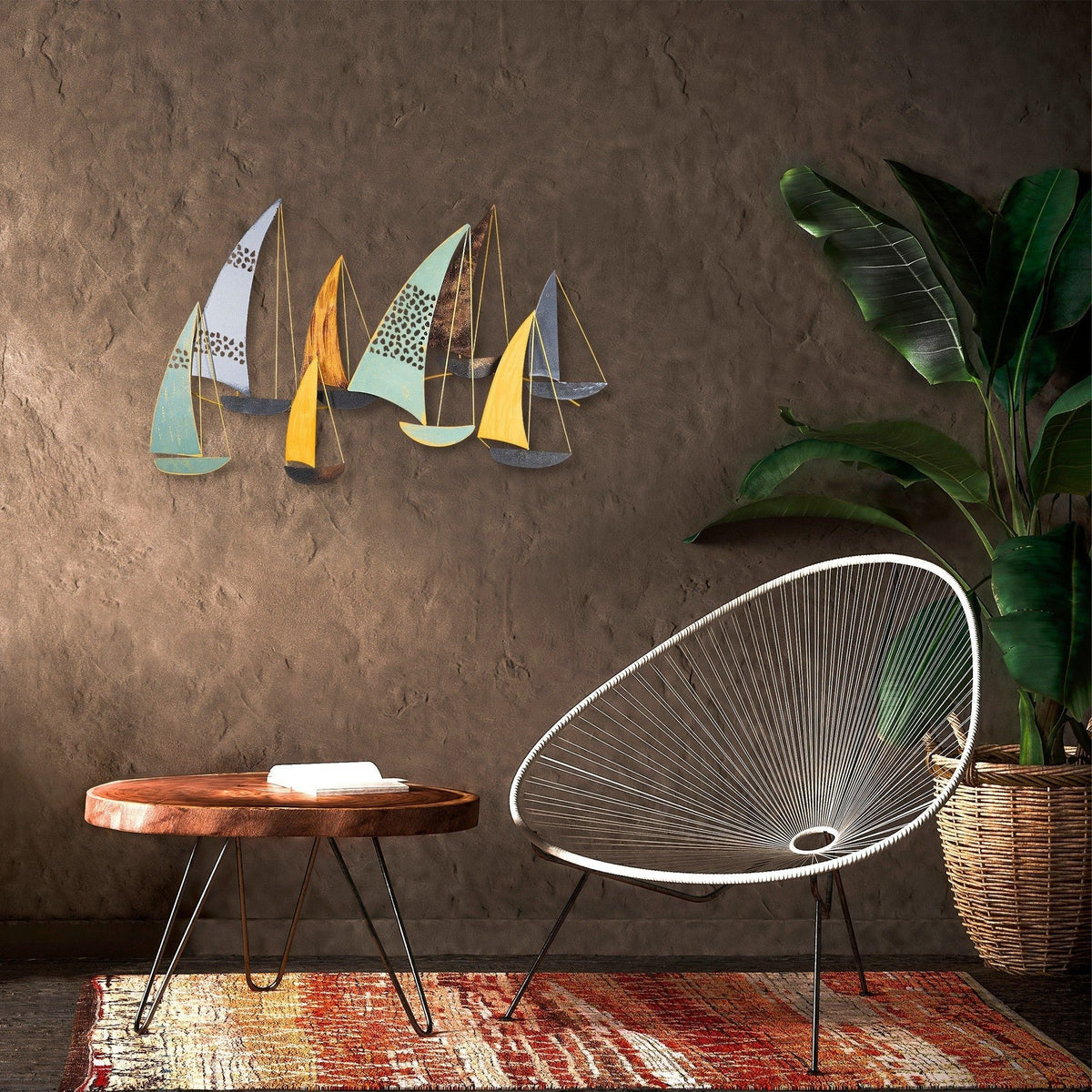 Accesoriu decorativ Yavuz, metal, barcute multicolore, 111x70x8 cm