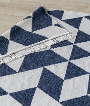 Covor 22992A, 80x150 cm, forma dreptunghiulara, bumbac, alb/albastru