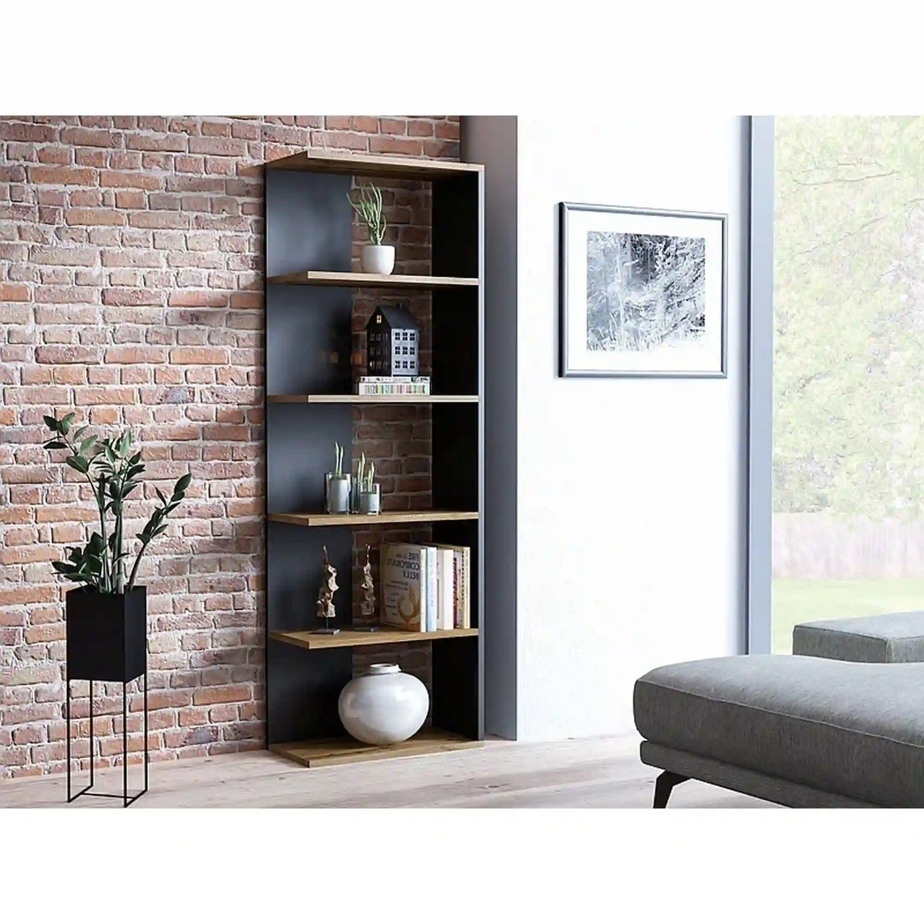 Bibliotecă neagră cu rafturi din stejar wotan, perfectă pentru un living modern – primabucata