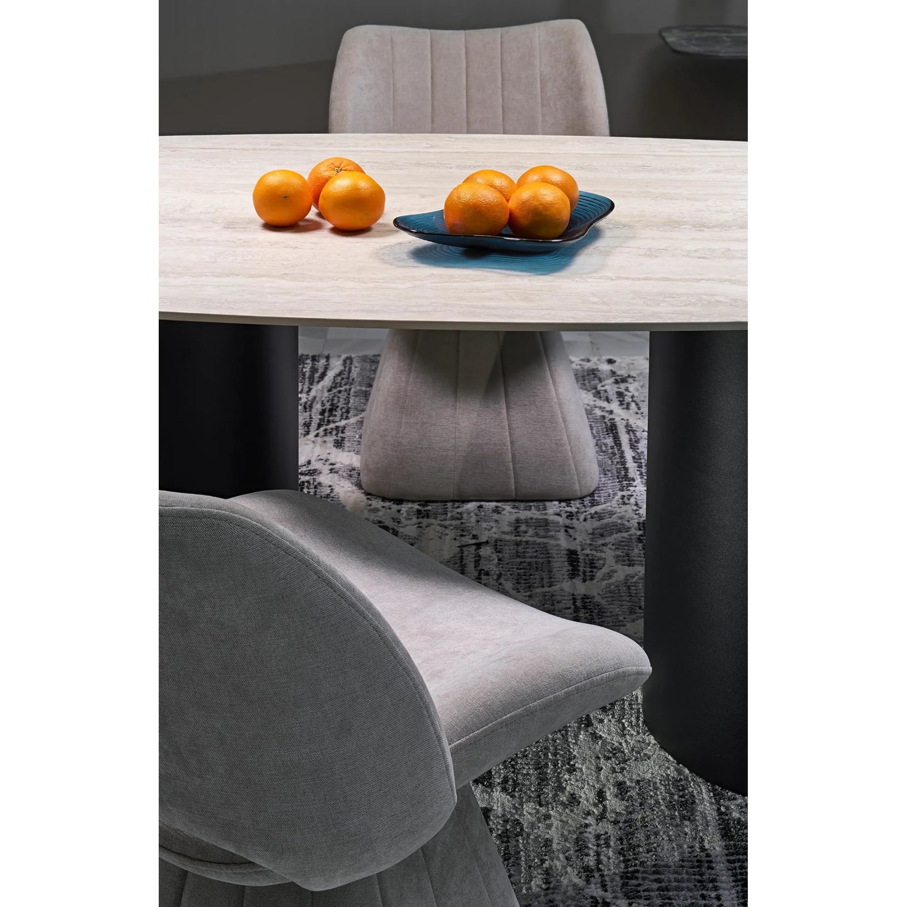 Scaun rotativ K613, stofa clasica bej, 53x60x87 cm