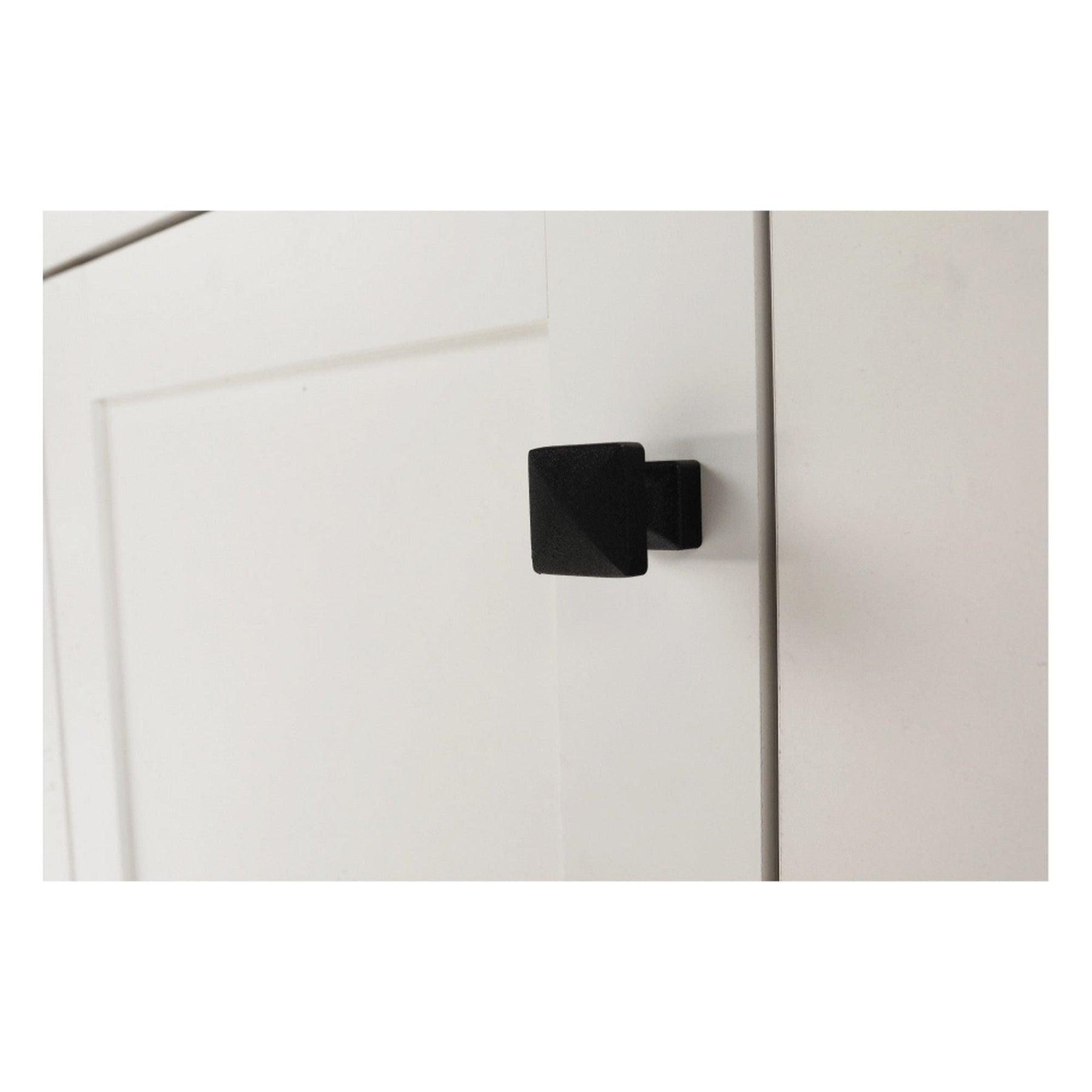 Comoda LEON MZ9, 4 usi si 2 sertare, PAL laminat, alb/stejar grand, 180x45x87 cm