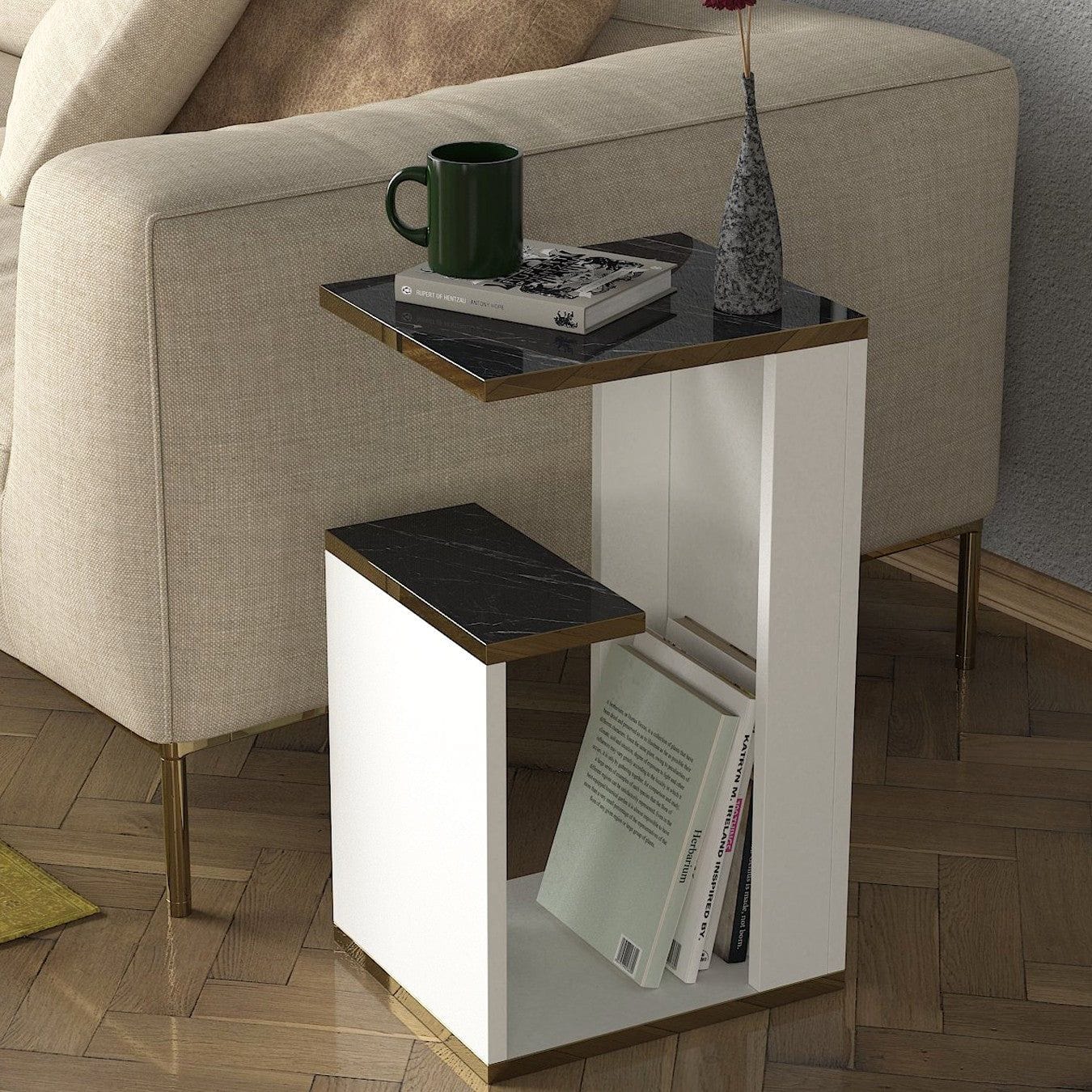 Masă neagră și albă cu detalii aurii, ideală pentru living – primabucata