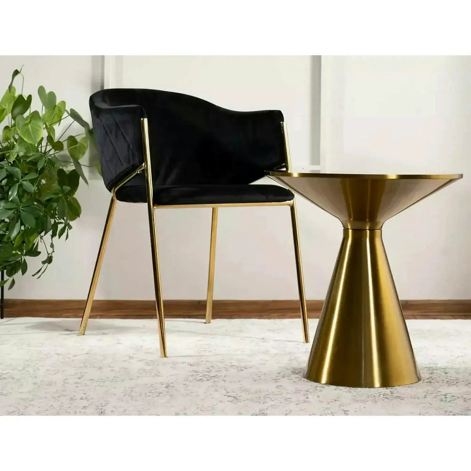 Masuta SETI, sticlă securizata/metal, negru/auriu, 50×50×53 cm