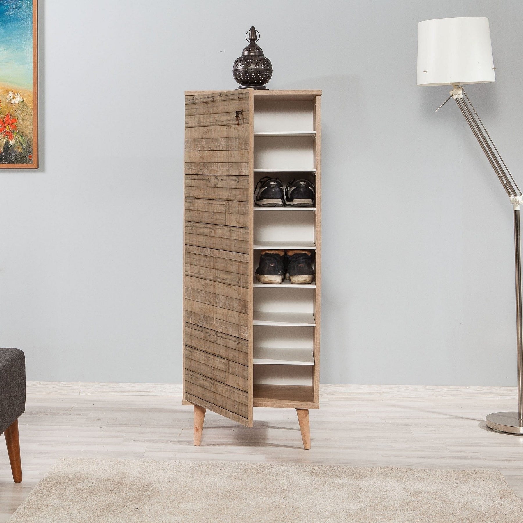 Pantofar din stejar, cu design modern, ideal pentru un living – primabucata