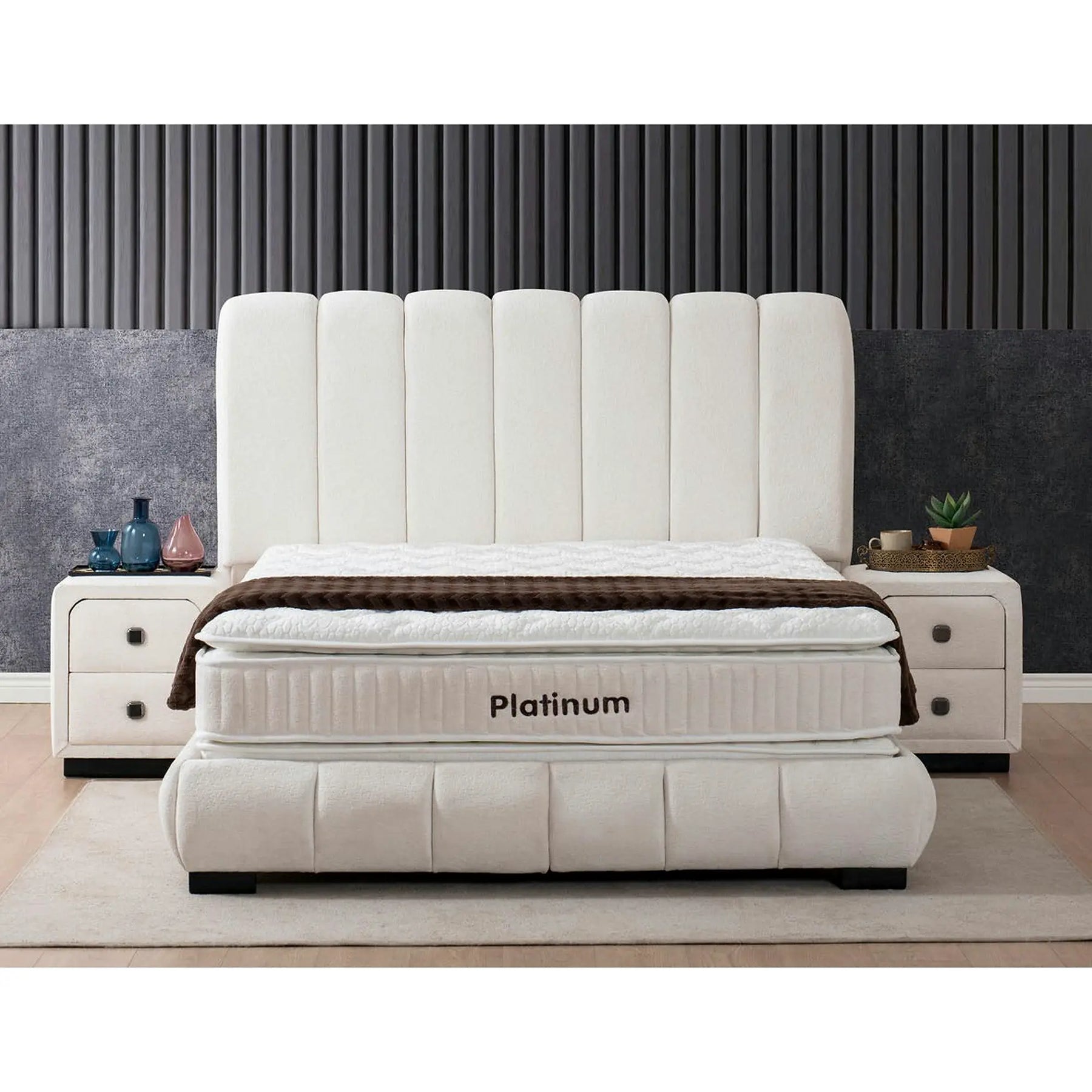 Pat PLATINUM 160x200, stofa crem - Troya 01, cu somiera si spatiu depozitare