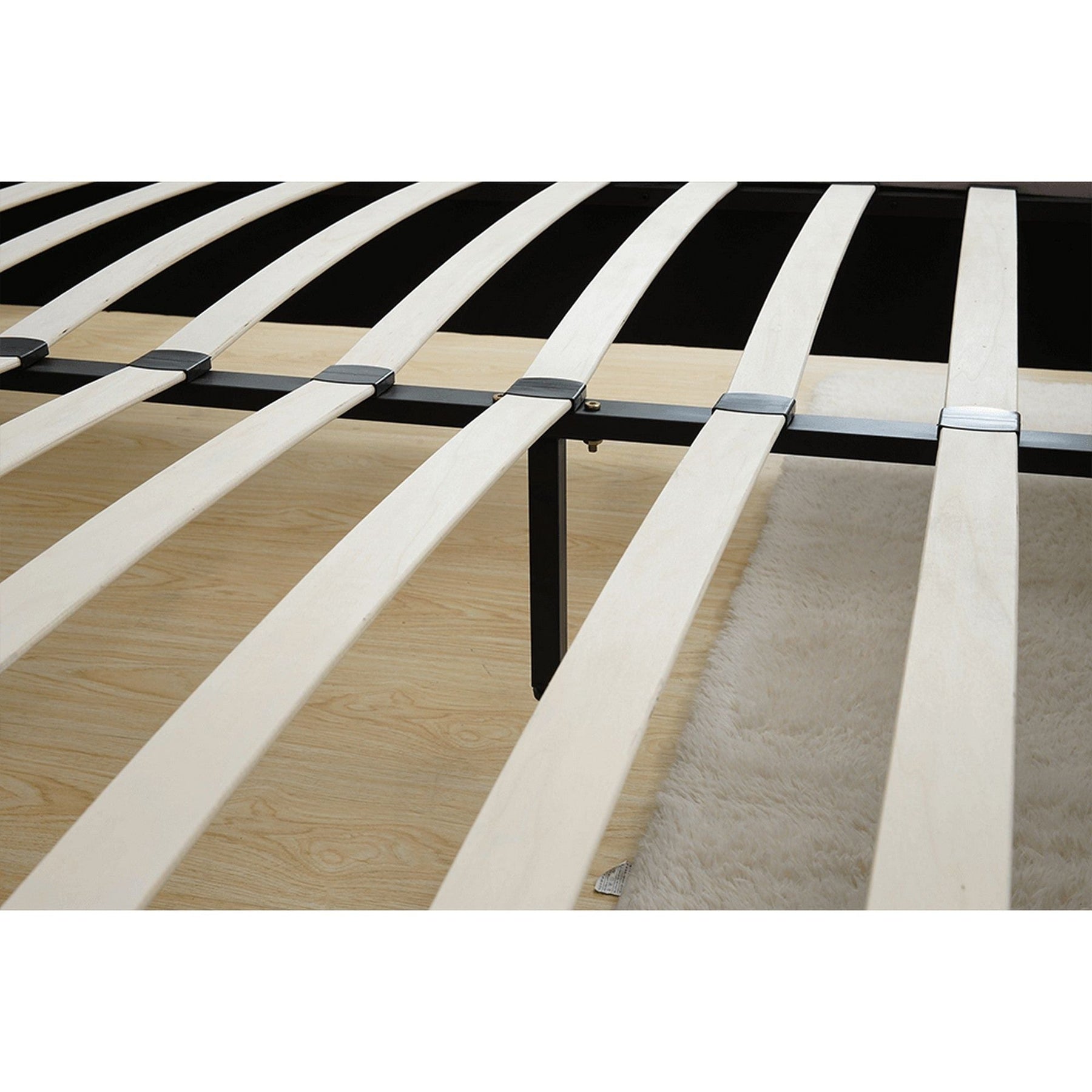 Pat dormitor KAISA, cadru din lemn/stofa catifelata, roz/auriu, 140x200 cm, cu somiera lamelara fixa, fara saltea