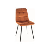 Scaun caramiziu cu picioare negre, ideal pentru dining modern – primabucata