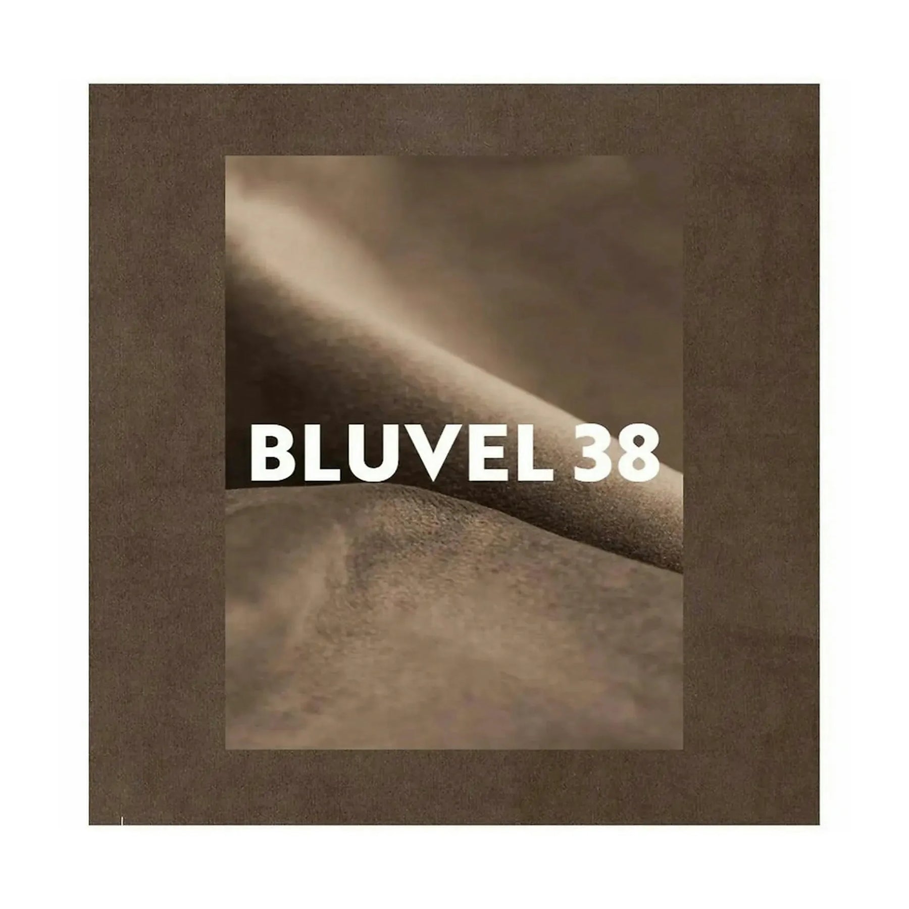 Scaun MIKE, stofă catifelata/metal, cappuccino - Bluvel 38/negru, 48×56×86 cm