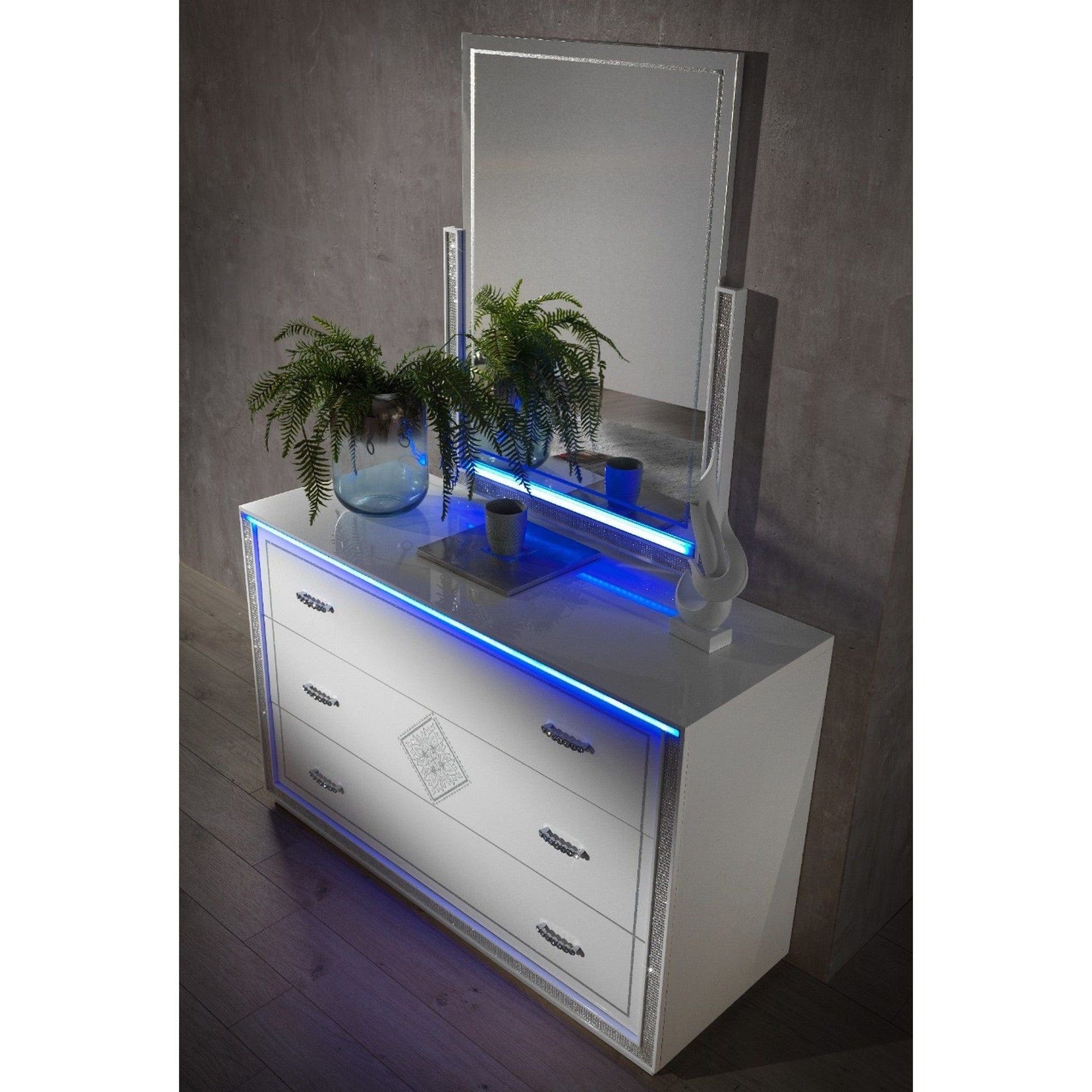 Set dormitor NEW GEMMA, alb lucios, pat 160x200 cm cu somiera fixa, fara lada de depozitare, dulap cu 6 usi, 2 noptiere, comoda, oglinda, iluminare led