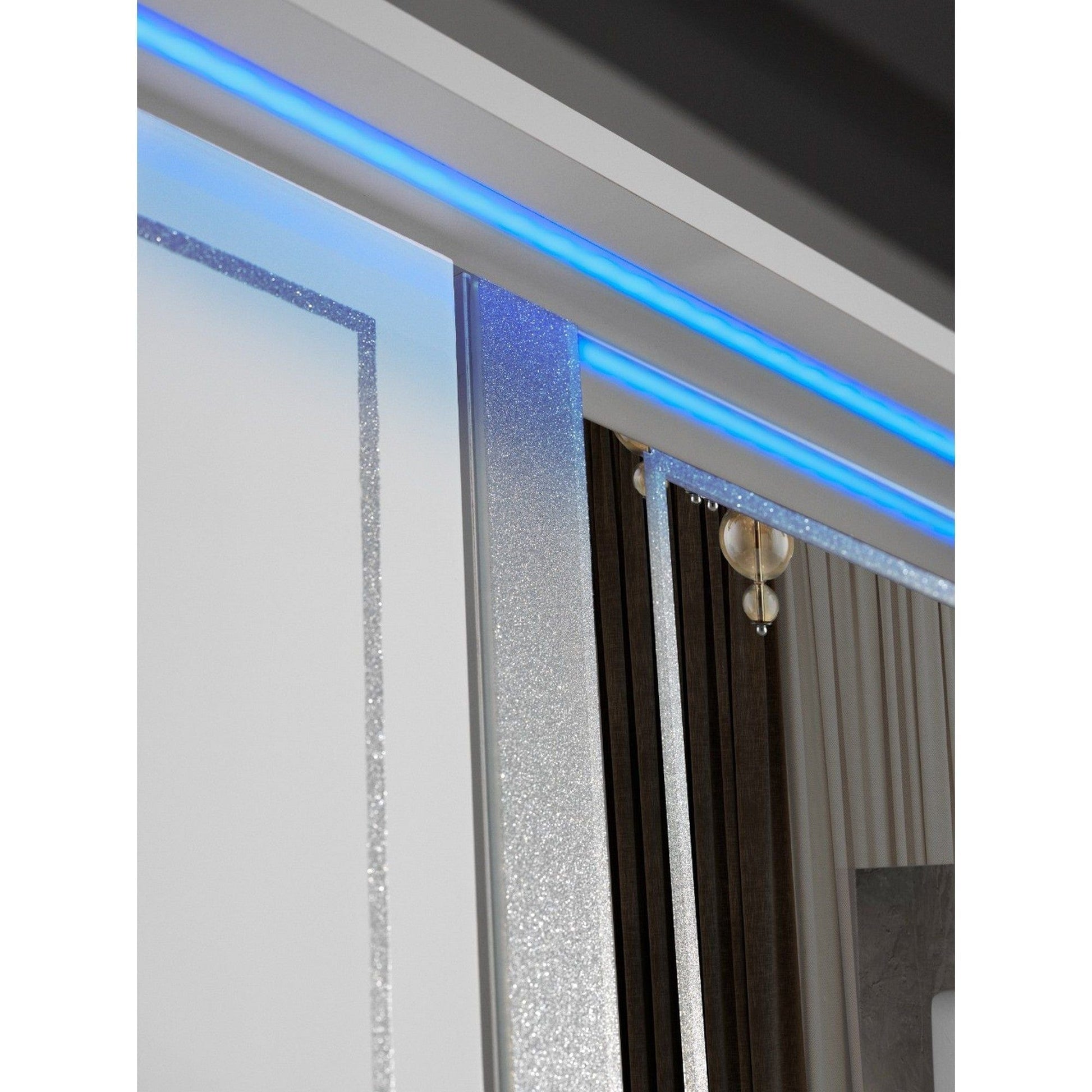 Set dormitor NEW GEMMA, alb lucios, pat 160x200 cm cu somiera fixa, fara lada de depozitare, dulap cu 6 usi, 2 noptiere, comoda, oglinda, iluminare led