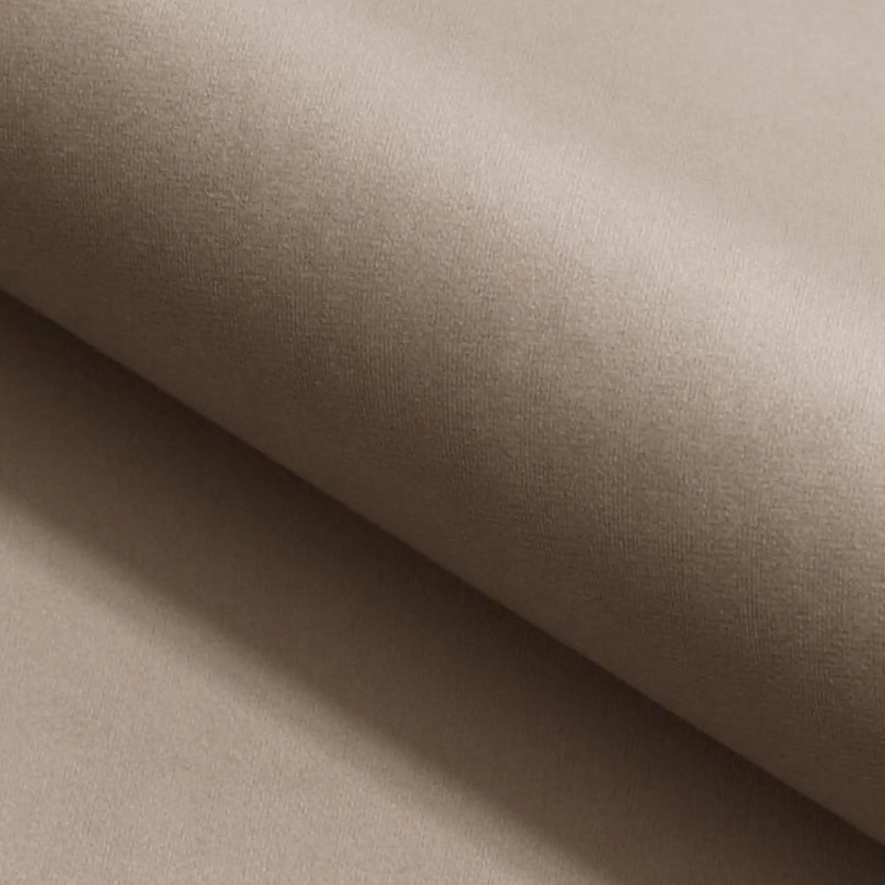 Taburet bej din material textil, ideal pentru un living modern – primabucata