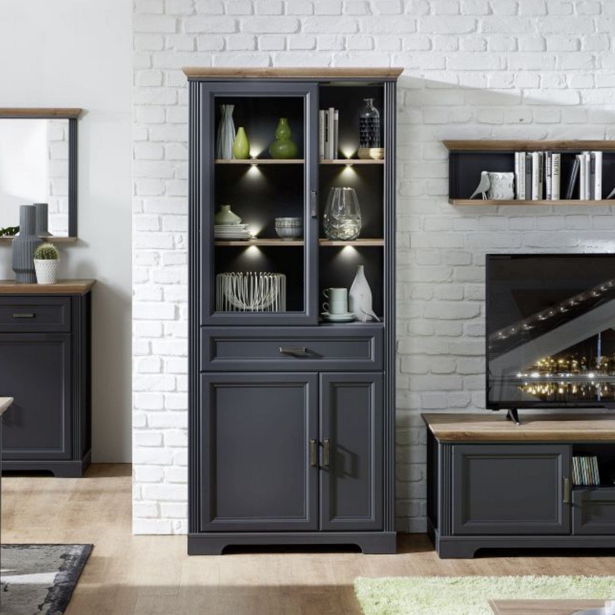 Vitrina JASMIN, gri grafit/stejar artisan, PAL/sticla, cu iluminare LED, 93x42x204 cm