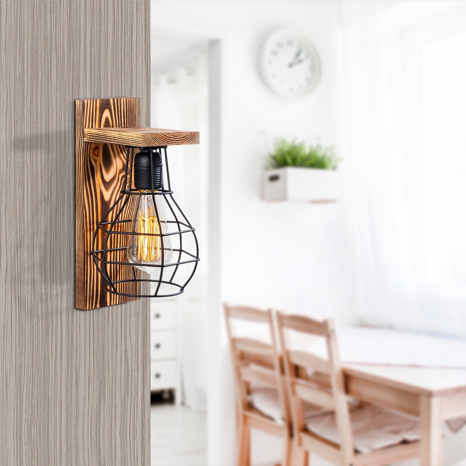 Lampa de perete Erebos-121-A, nuc, lemn, 16x16x30 cm