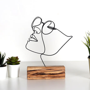 Obiect decorativ Girl - Black, negru, metal/lemn, 17x31x3,5 cm