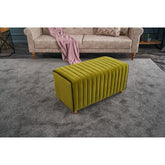 Taburet Mabel, verde, lemn/stofa catifelata, 80x40x40 cm
