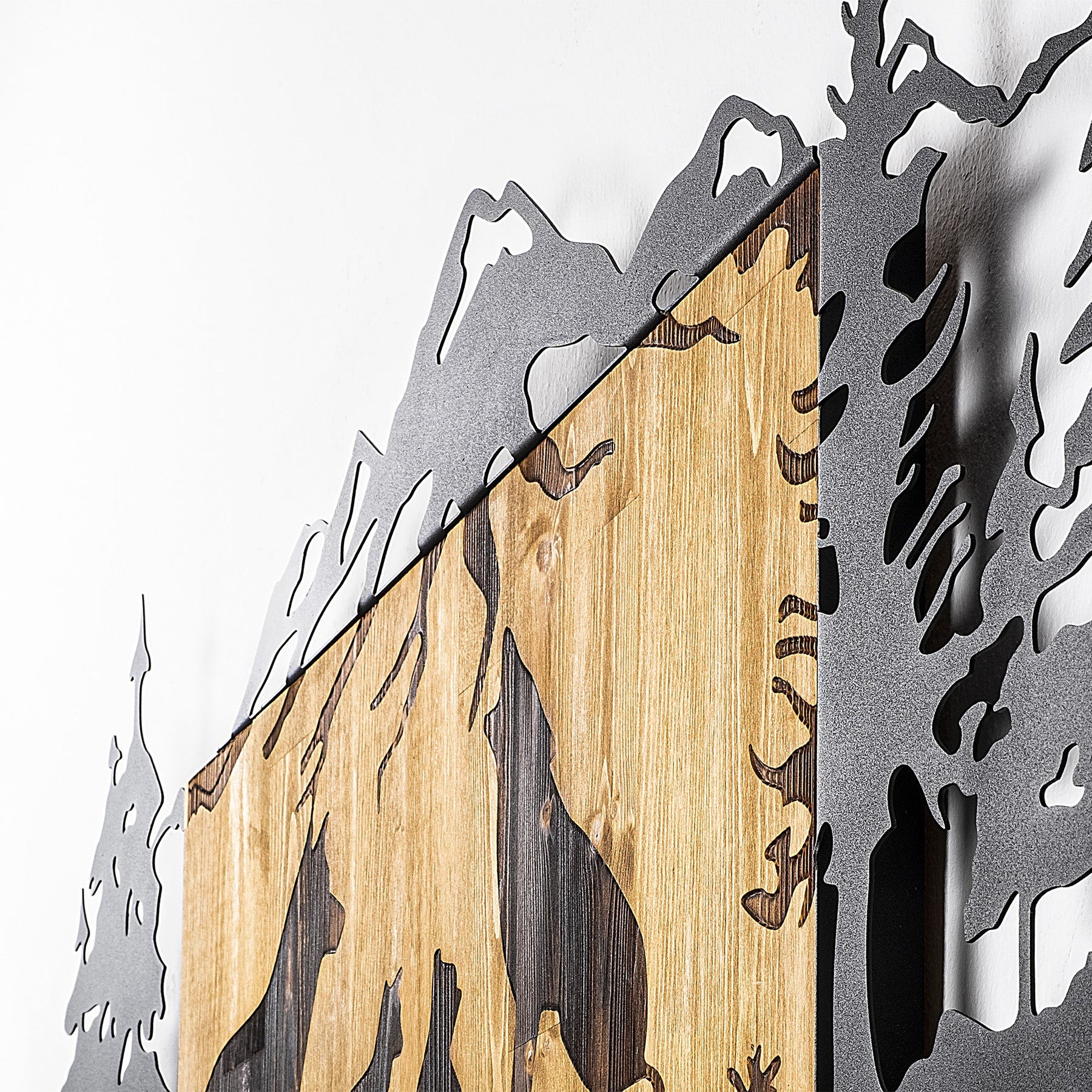 Decoratiune perete Wolf Family, stejar/negru, lemn/metal, 108x3x47 cm